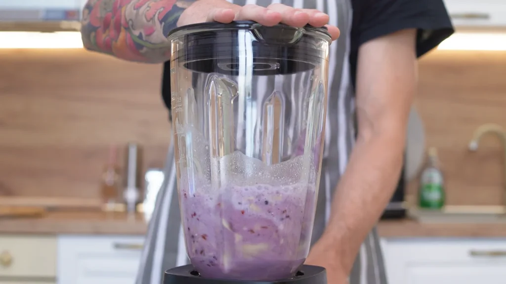 Blackberry Banana Smoothie