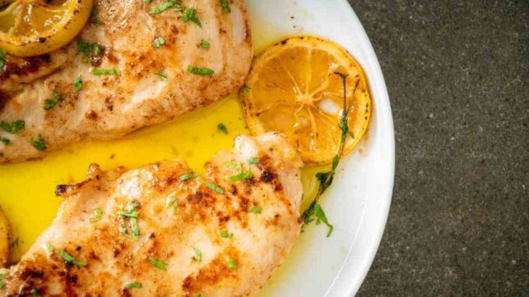 Chicken Fillet with Lemon and Garlic